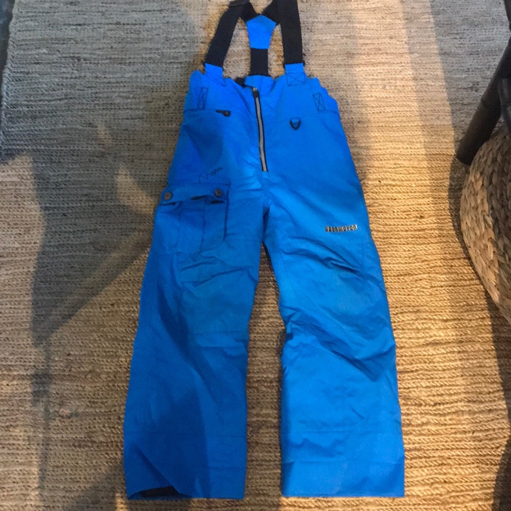 Kids Obermeyer size six jumper ski suit